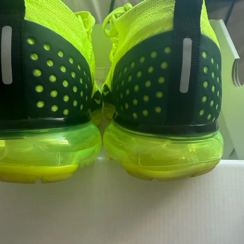 Rare Nike Air Vapor Max Flyknit 2 Volt Aka “Highlighters”🔥🔥🔥🔥🔥🔥 - Picture 10 of 15